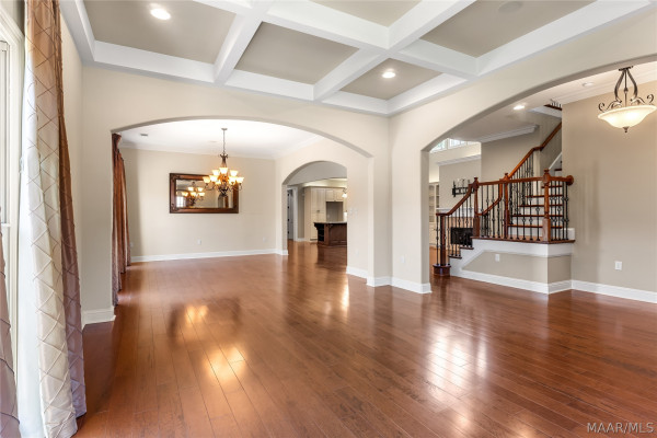 6414 Philadelphia Hill