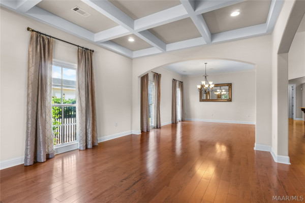 6414 Philadelphia Hill
