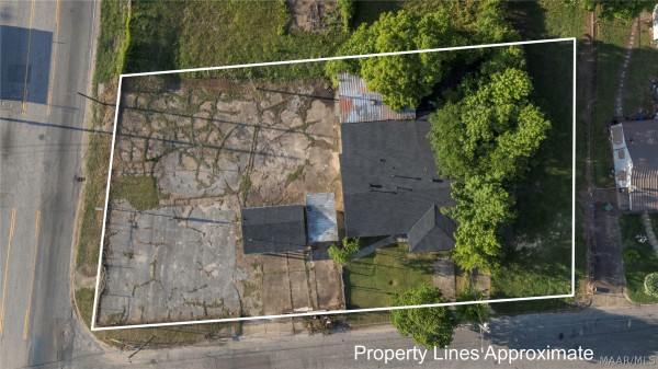 3300 Lower Wetumpka Road