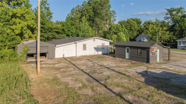 3300 Lower Wetumpka Road