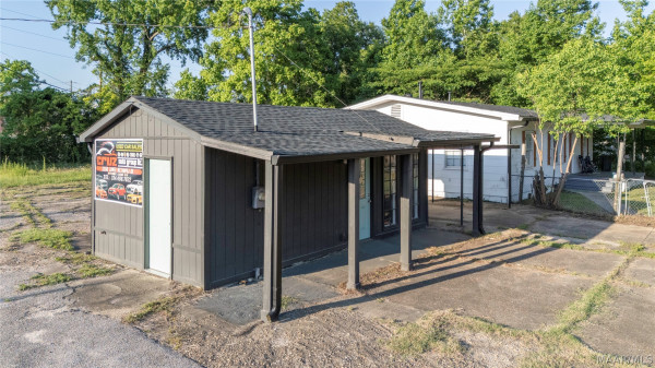 3300 Lower Wetumpka Road