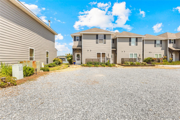 163 Paradise Pointe