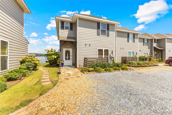 163 Paradise Pointe