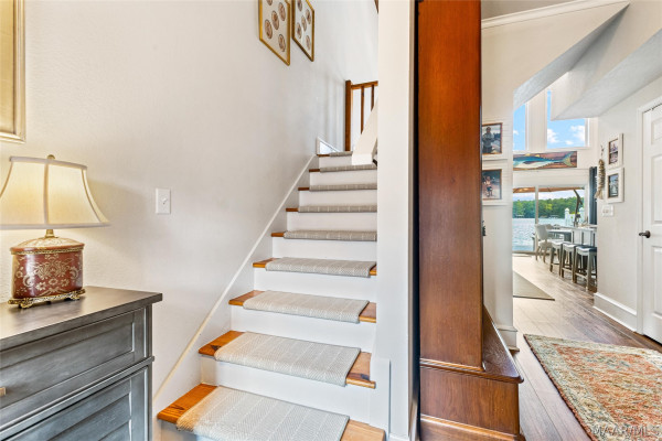 163 Paradise Pointe
