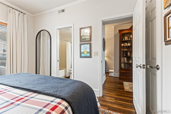 163 Paradise Pointe