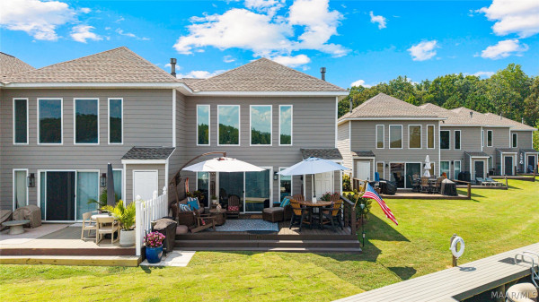 163 Paradise Pointe
