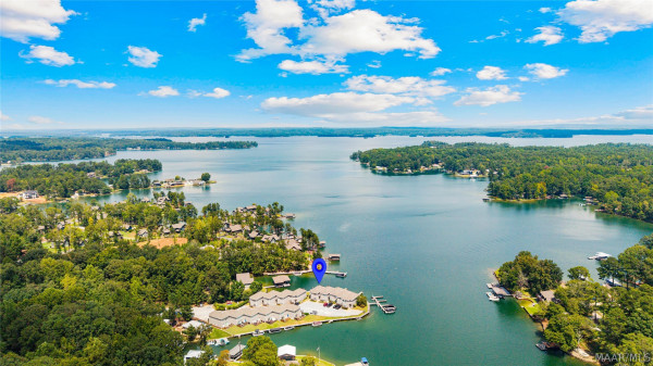 163 Paradise Pointe