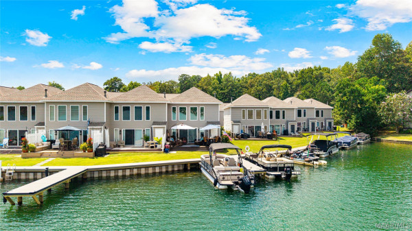 163 Paradise Pointe