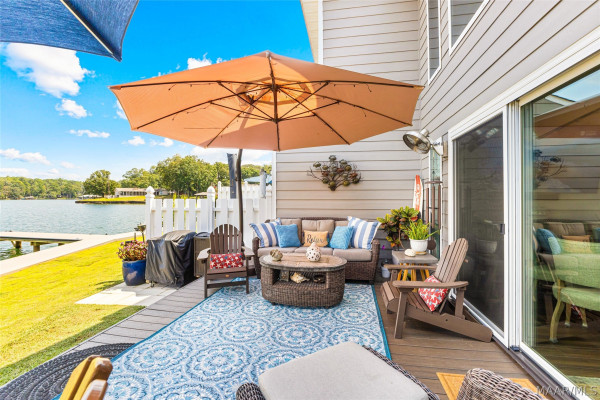 163 Paradise Pointe