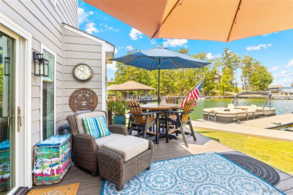 163 Paradise Pointe