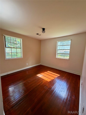 33 Evans Drive