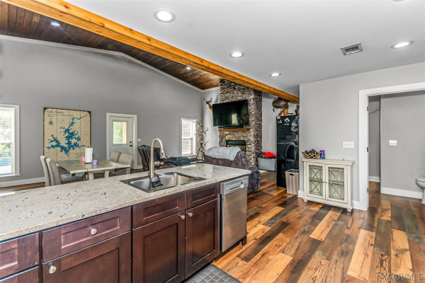 595 Neros Rock Road