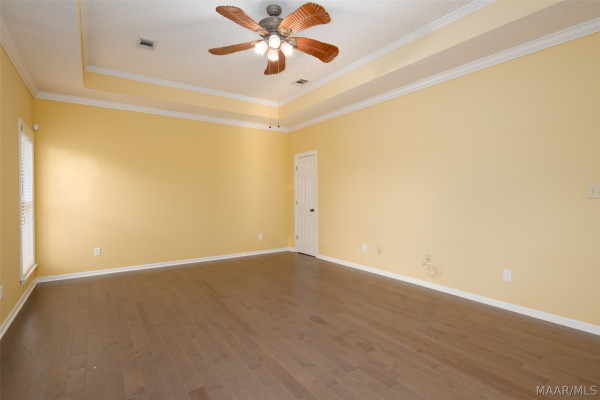 2718 IVY Chase Loop