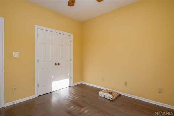 2718 IVY Chase Loop