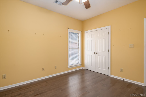2718 IVY Chase Loop
