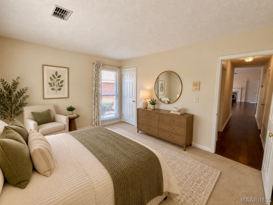 6529 Monmouth Mews