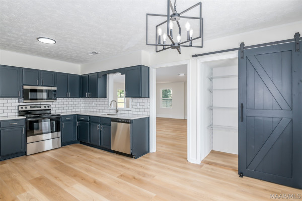3054 Redland Road