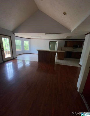 1457 County Road 53 .