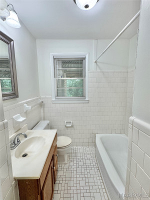 3556 Little John Drive