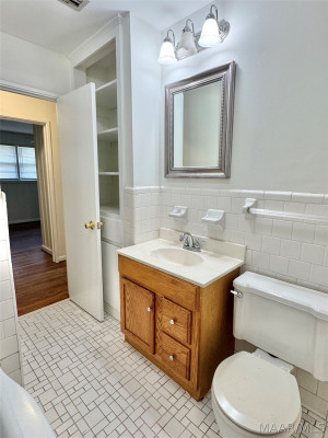 3556 Little John Drive