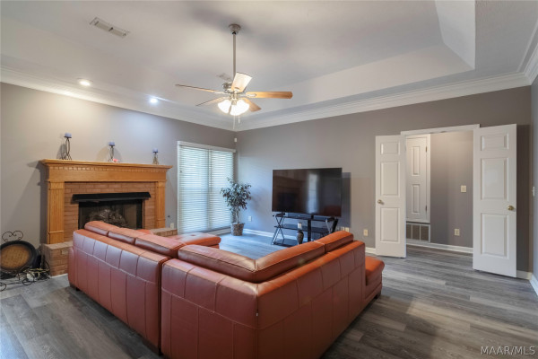 7532 Old Barn Road