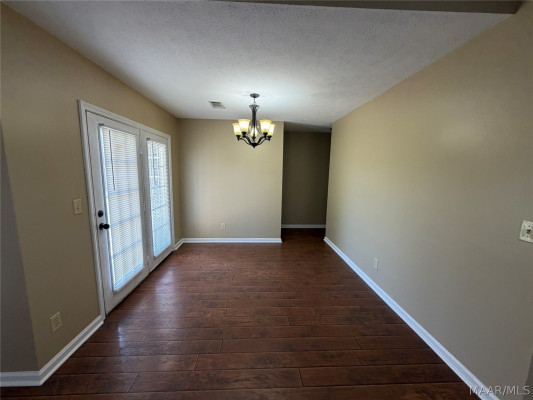 7000 GIVENS Court