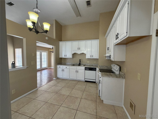 7000 GIVENS Court