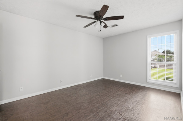 6805 Canter Trail