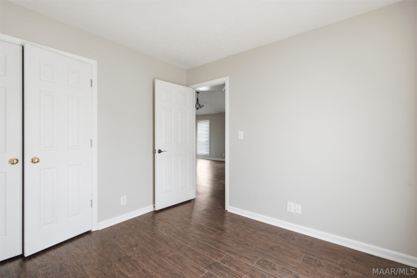 6805 Canter Trail