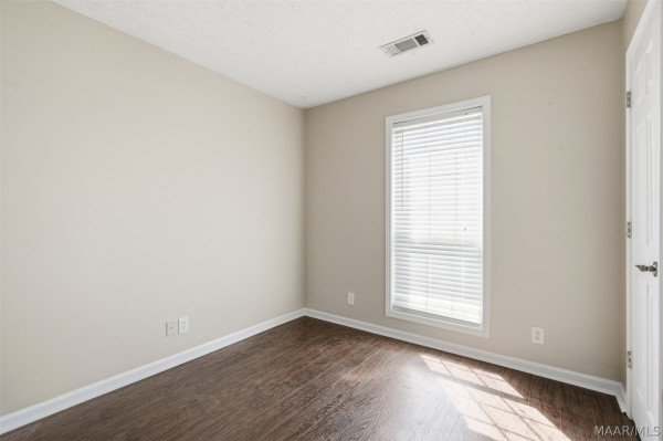 6805 Canter Trail