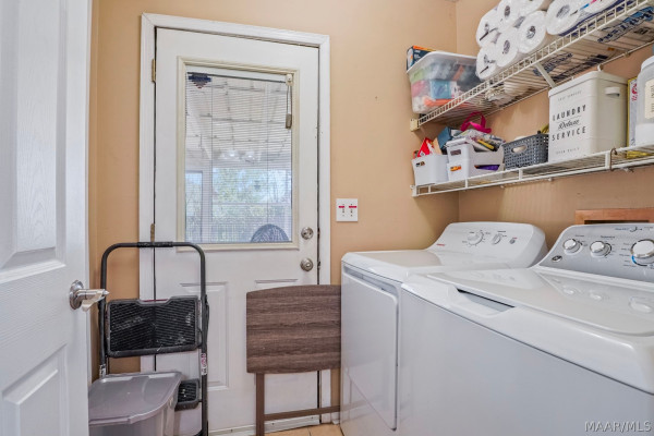 5952 Brookline Lane