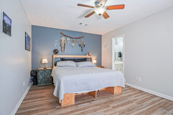 5952 Brookline Lane