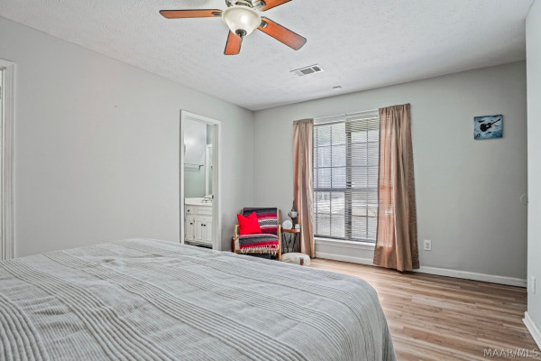 5952 Brookline Lane