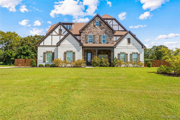 48 Hillston Drive