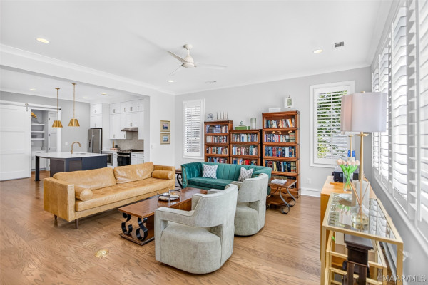 8511 Conduit Street