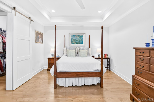 8511 Conduit Street