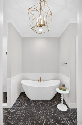 8511 Conduit Street