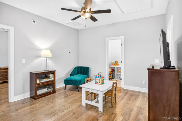 8511 Conduit Street