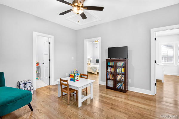 8511 Conduit Street