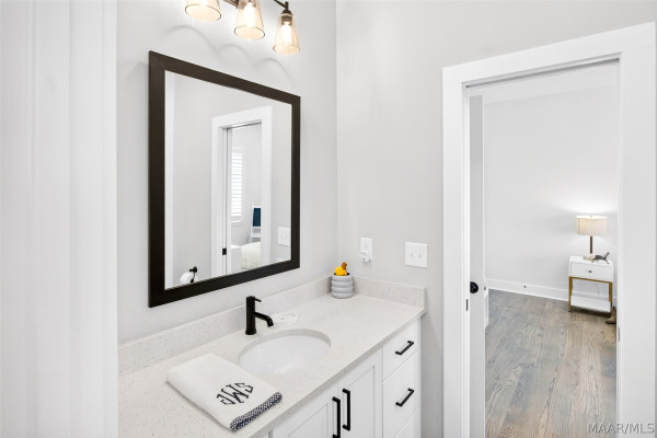 8511 Conduit Street