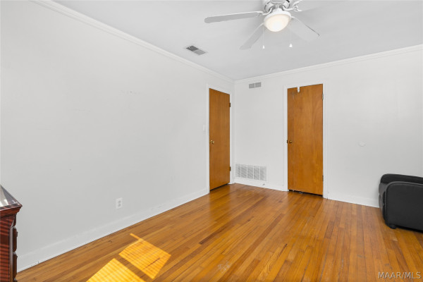 3006 Pelzer Avenue