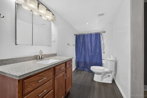 41 Crenshaw Street