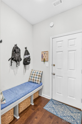 9896 Bluestone Circle