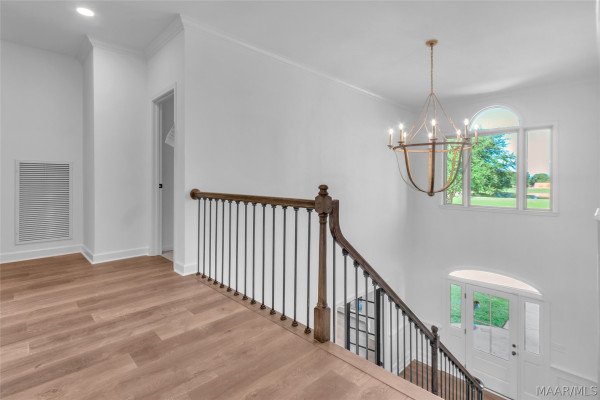 89 Oak Leaf Court