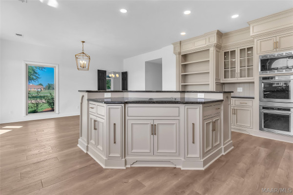 89 Oak Leaf Court