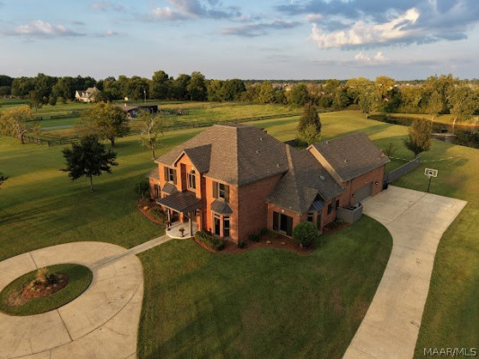 89 Oak Leaf Court