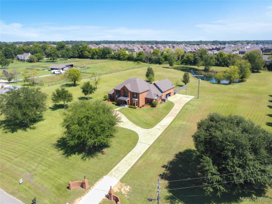 89 Oak Leaf Court