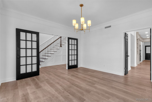 89 Oak Leaf Court