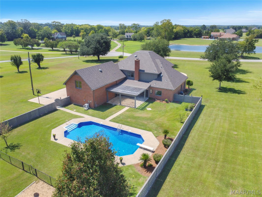 89 Oak Leaf Court