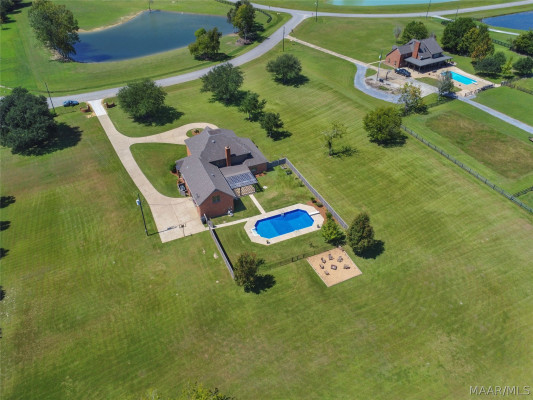 89 Oak Leaf Court